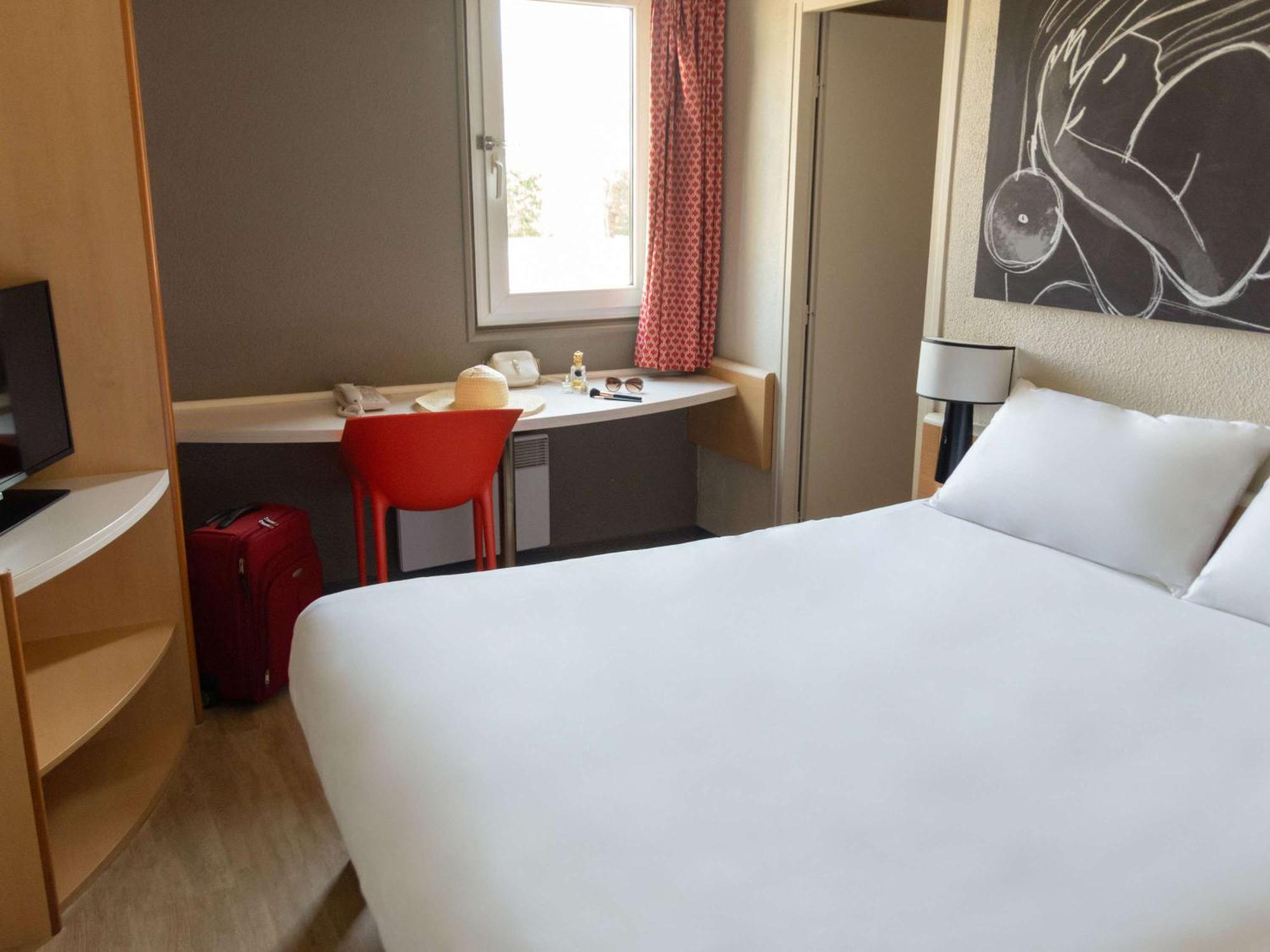 Hotel Ibis Narbonne Exterior foto
