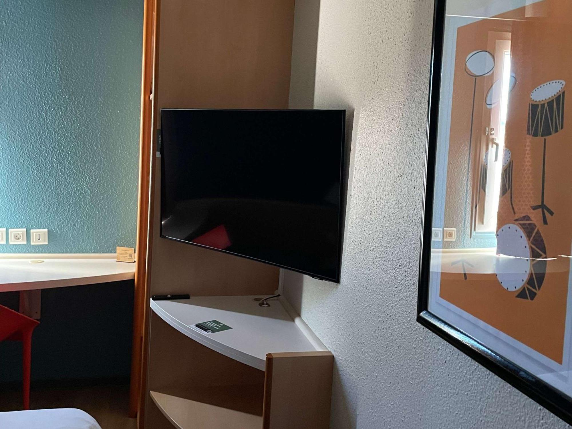 Hotel Ibis Narbonne Exterior foto